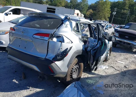 2023 Toyota Corolla Cross L z USA, uszkodzony, nr VIN 7MUAAAAGXPV048220